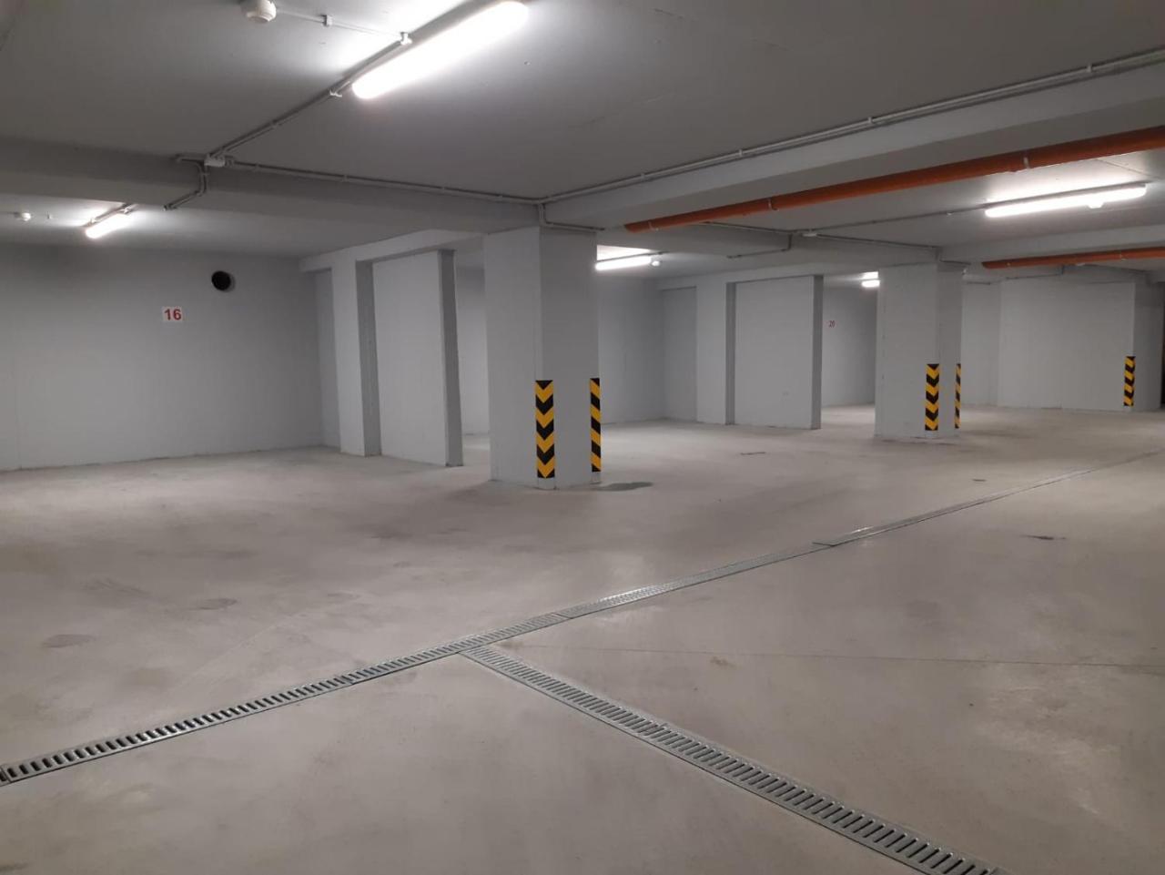 Plaza35 Aparthotel Sibiu Bagian luar foto