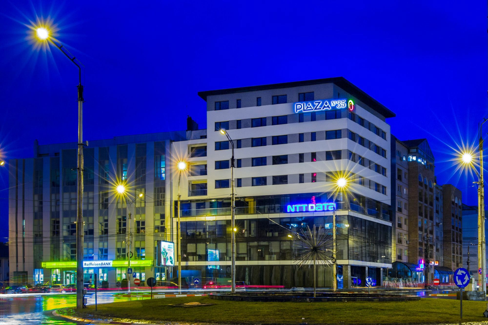 Plaza35 Aparthotel Sibiu Bagian luar foto